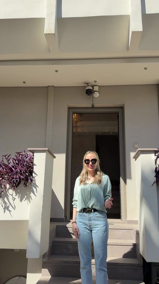 Post 5 by xeniakaramanou on TikTok (video)