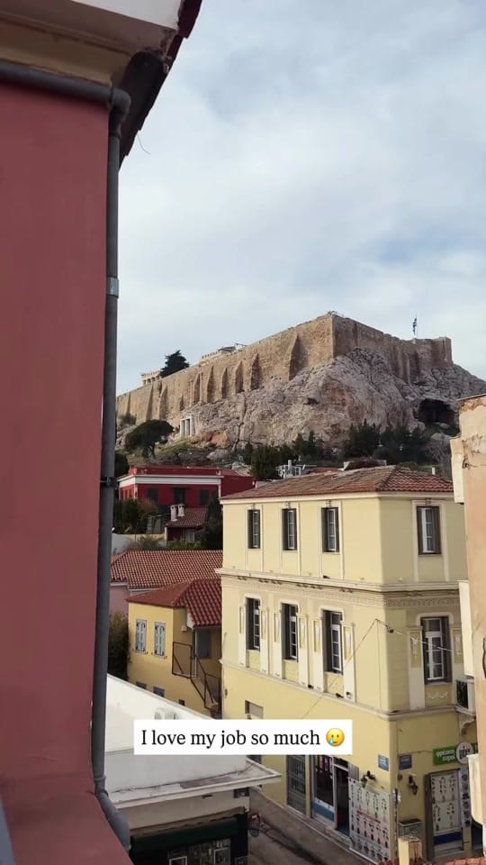Post 8 by xeniakaramanou on TikTok (video)