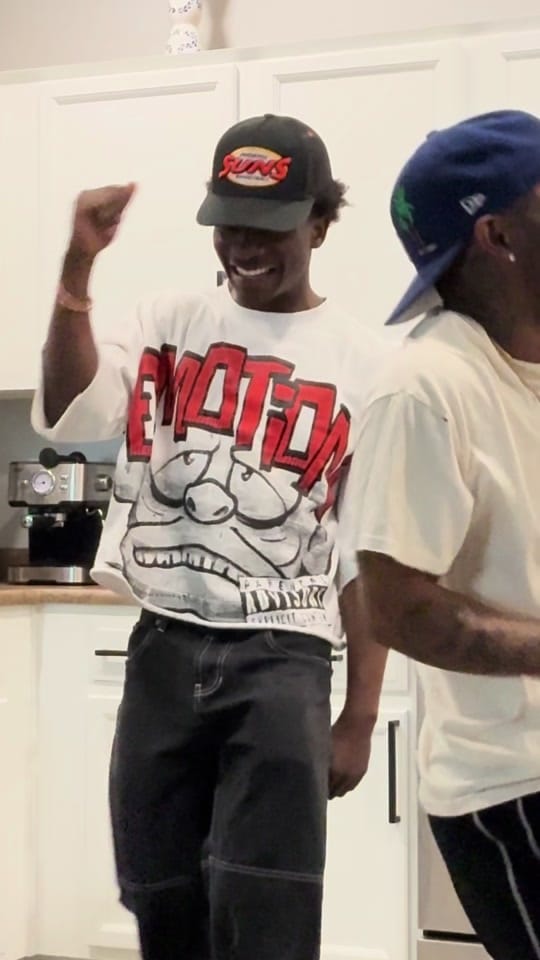Post 7 by Hasani  🪶 on TikTok (video)