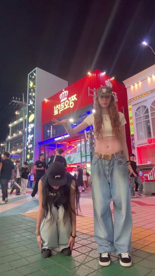 Post 2 by berrycoolgirl on TikTok (video)
