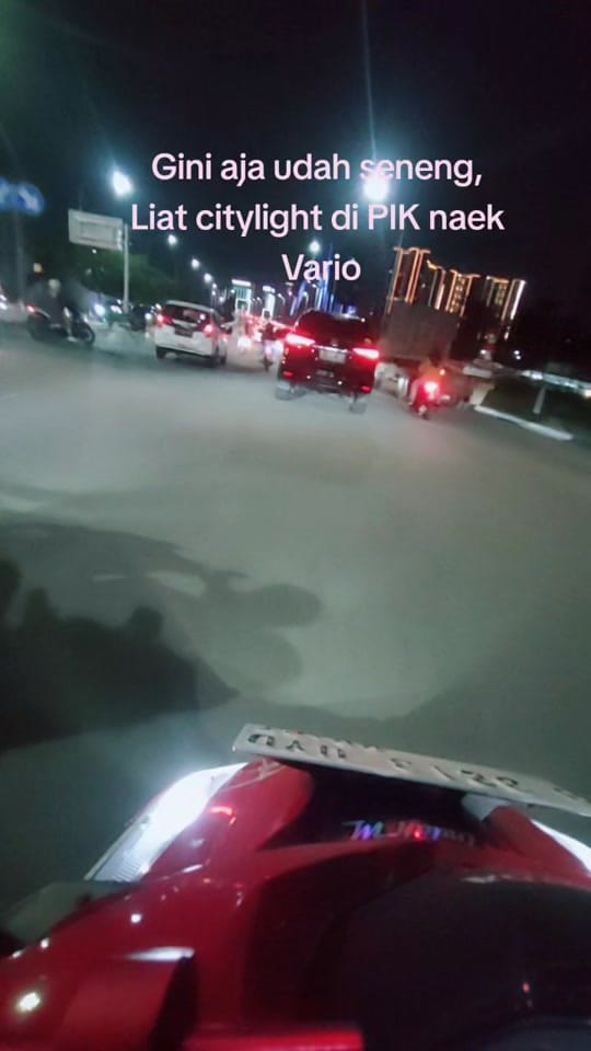 Post 6 by "Vareti" on TikTok (video)