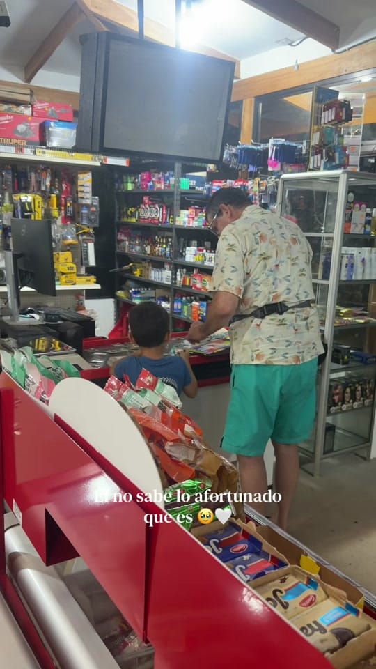 Post 3 by AGUAECOCO on TikTok (video)