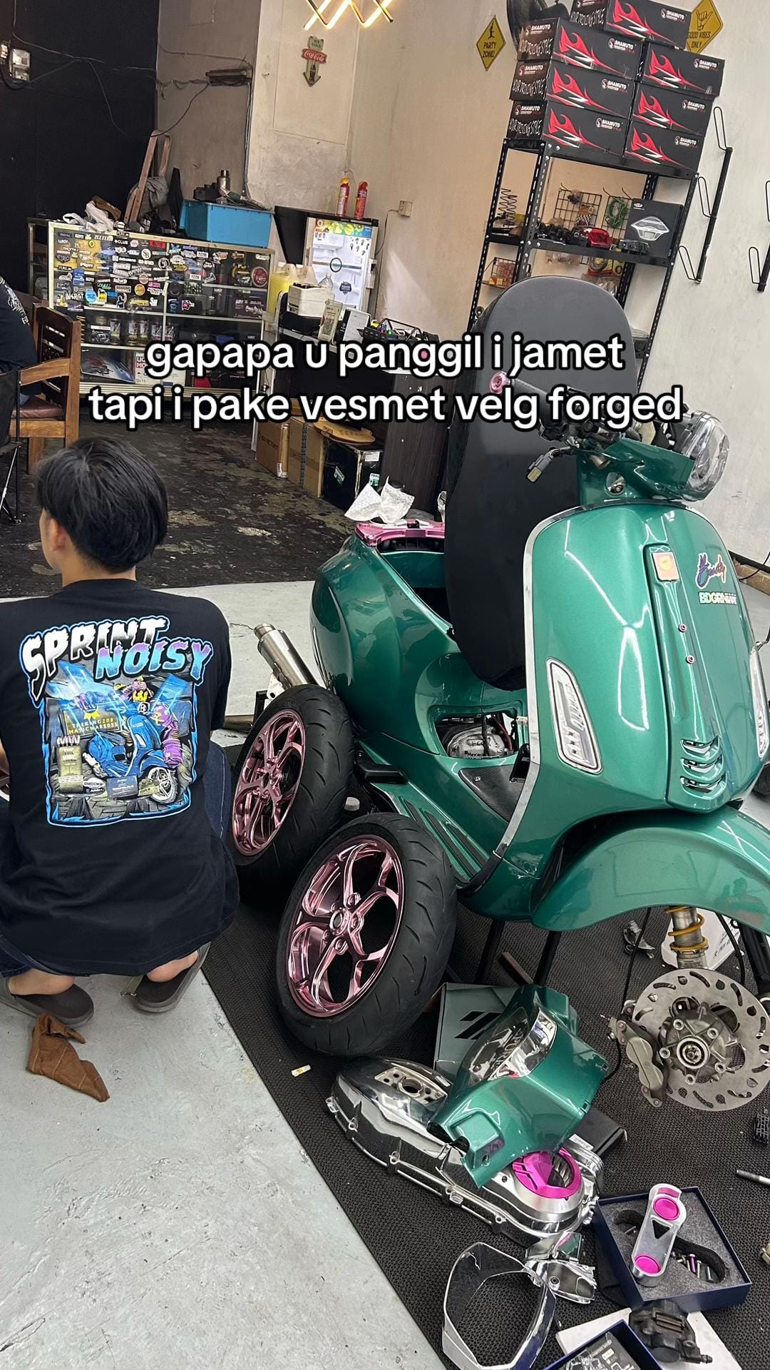 Post 8 by kkibommm on TikTok (video)
