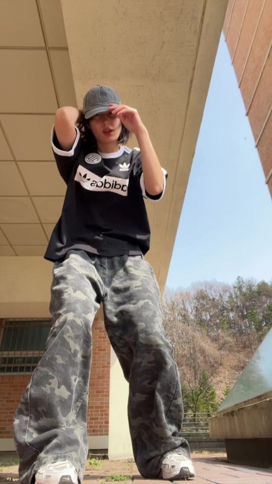 Post 5 by cagla | 찰라 on TikTok (video)