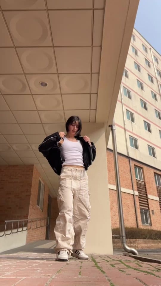 Post 7 by cagla | 찰라 on TikTok (video)