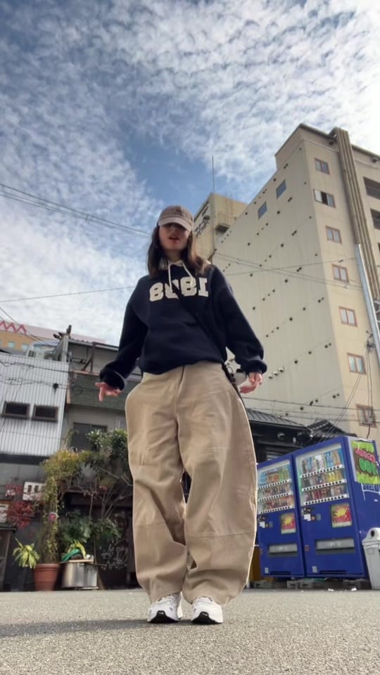 Post 8 by cagla | 찰라 on TikTok (video)