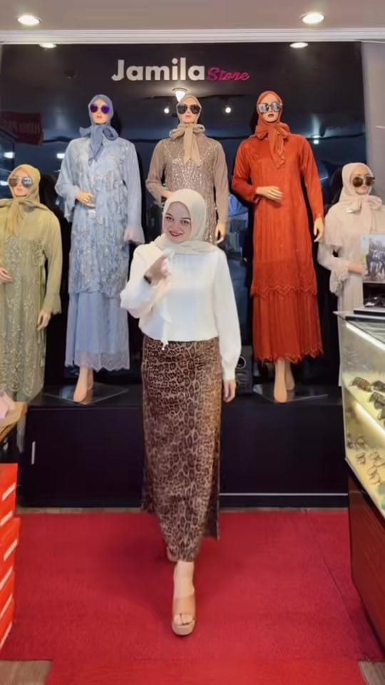 Post 7 by Jamilasant203 on TikTok (video)
