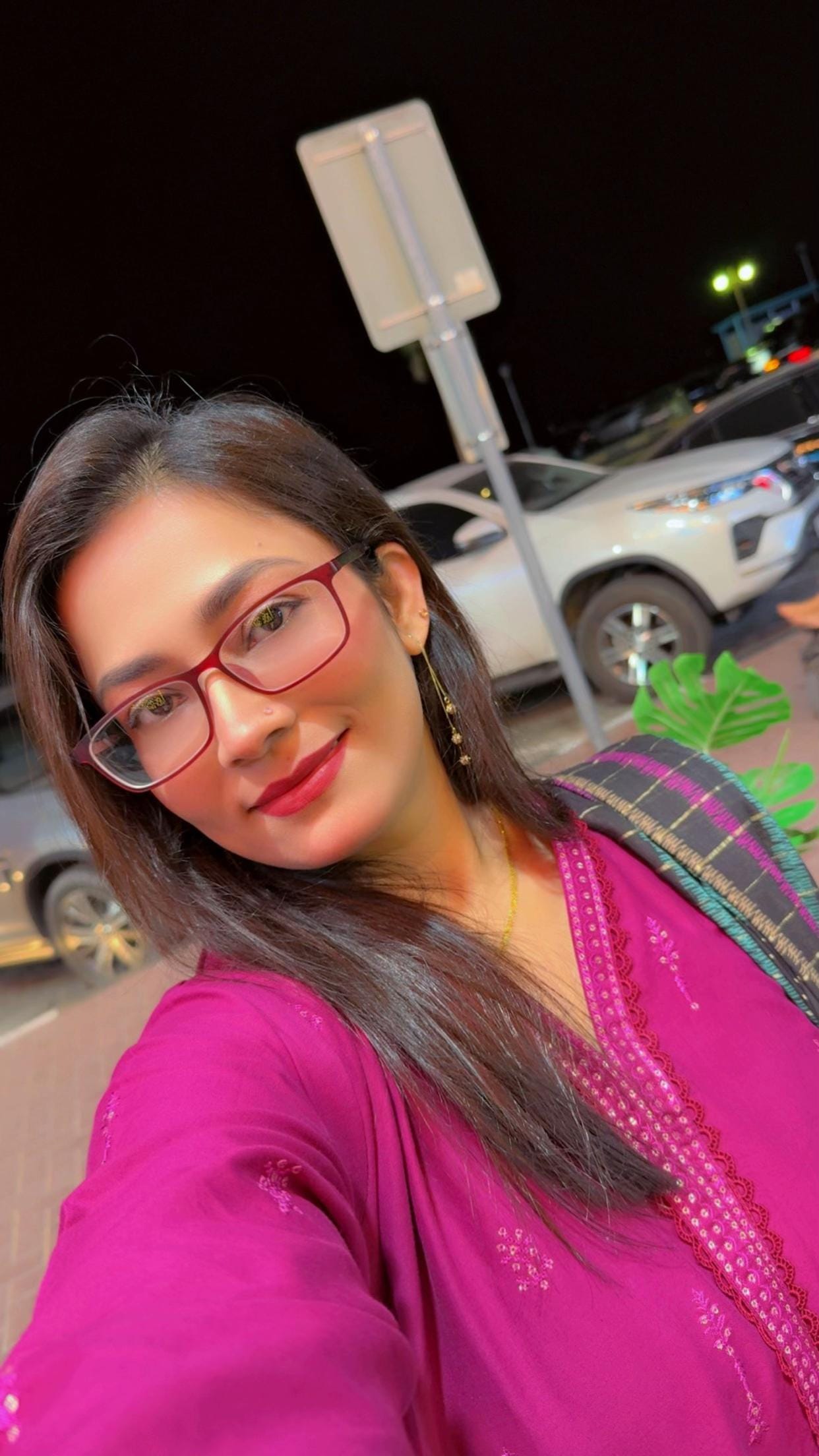 Post 2 by Fizza Salah on TikTok (video)
