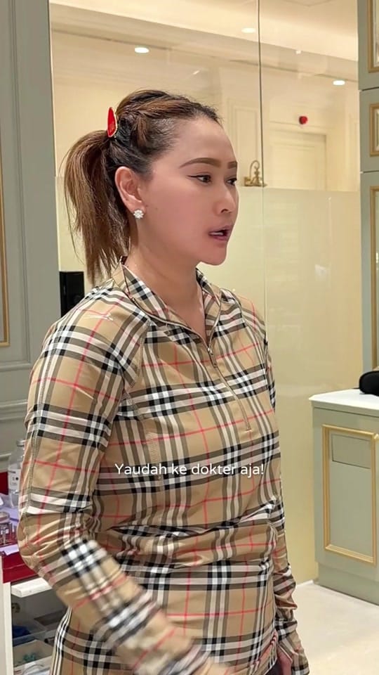 Post 5 by devyadentalclinic on TikTok (video)