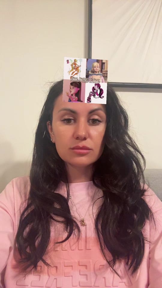 Post 3 by Iulia Neicovcean on TikTok (video)