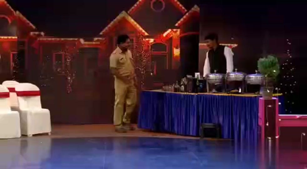 Post 4 by Aidhikanandha on TikTok (video)