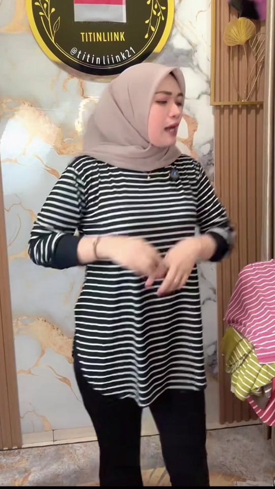 Post 10 by Riko khan on TikTok (video)