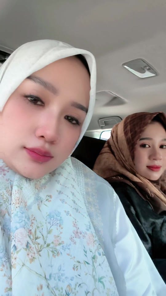 Post 3 by Iedha-store on TikTok (video)