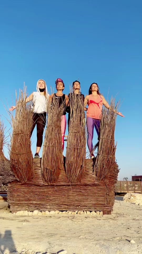 Post 6 by Hala Krunz on TikTok (video)