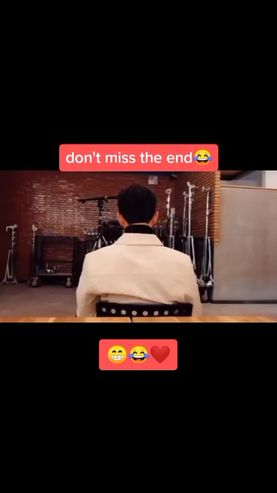 Post 8 by status_maker💘 on TikTok (video)