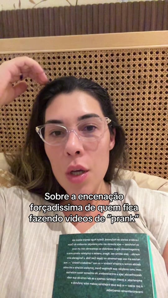 Post 2 by Marilia Braga on TikTok (video)