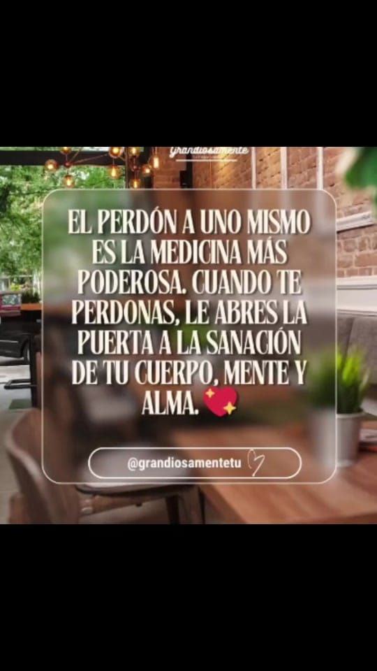 Post 2 by GrandiosamenteTu on TikTok (video)