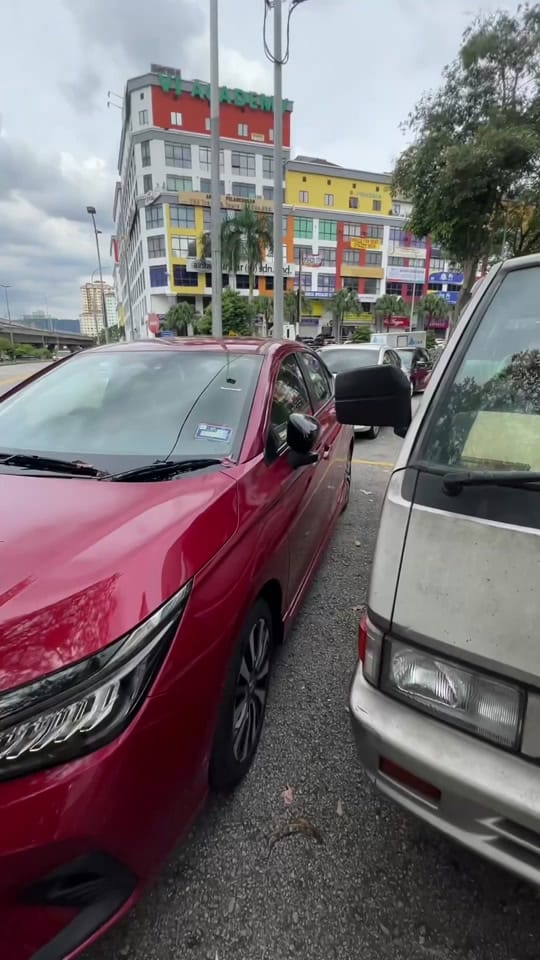 Post 1 by Vitaliy Kim on TikTok (video)