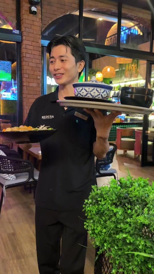 Post 6 by Ronak Kotecha on TikTok (video)