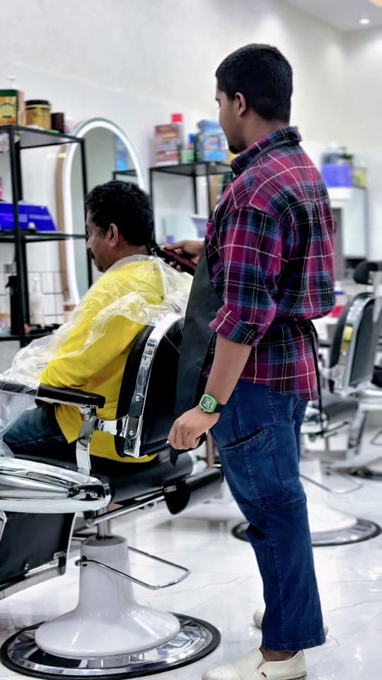 Post 1 by Sharaf vilayur   on TikTok (video)