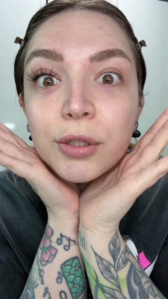 Post 2 by Ilaria on TikTok (video)