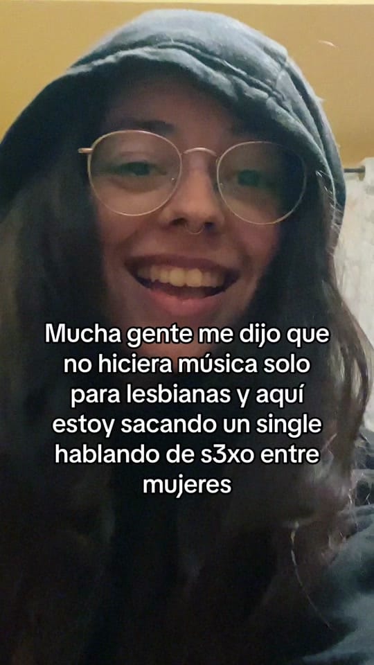 Post 10 by Martta Sanz on TikTok (video)