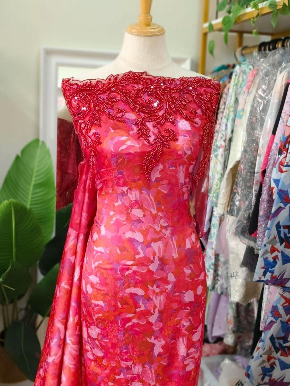 Post 2 by Ferefabrics on TikTok (video)