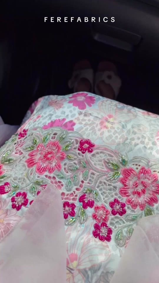 Post 8 by Ferefabrics on TikTok (video)