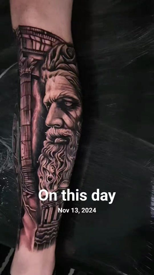 Post 7 by Mario Tattoo Kurani on TikTok (video)