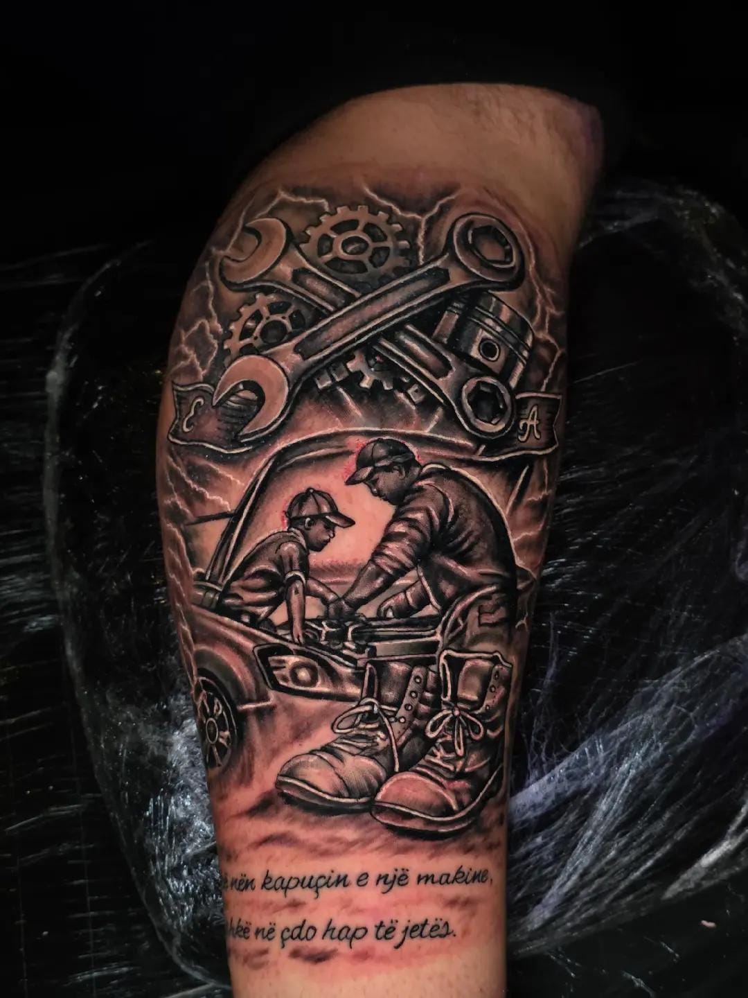 Post 2 by Mario Tattoo Kurani on TikTok (video)
