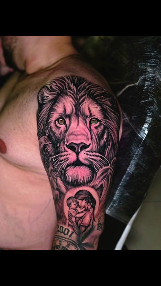 Post 4 by Mario Tattoo Kurani on TikTok (video)