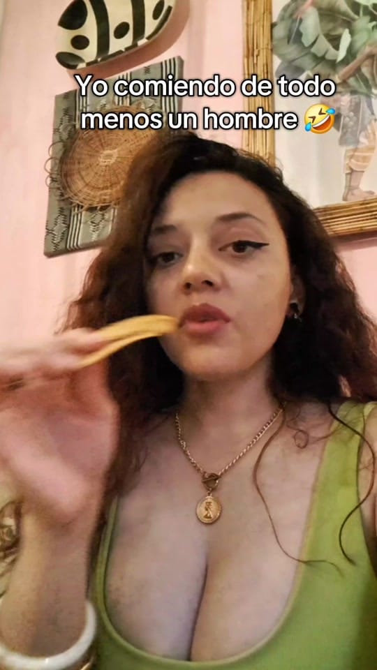 Post 6 by Diana on TikTok (video)