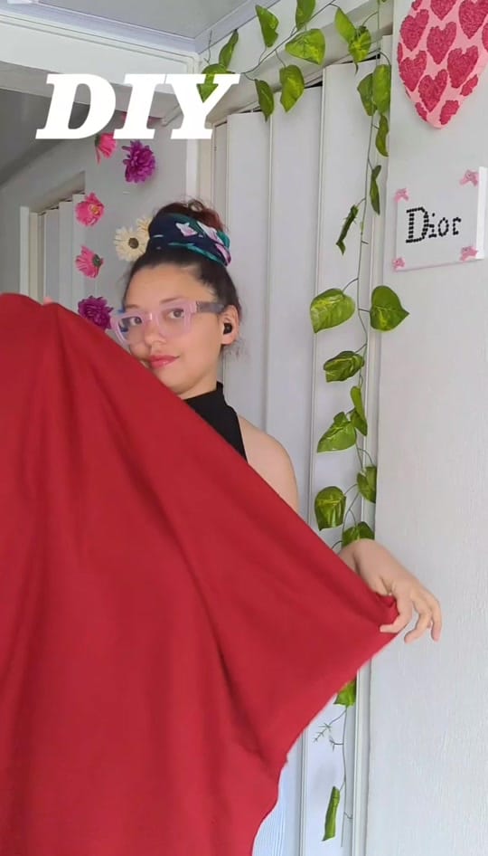 Post 7 by Diana on TikTok (video)