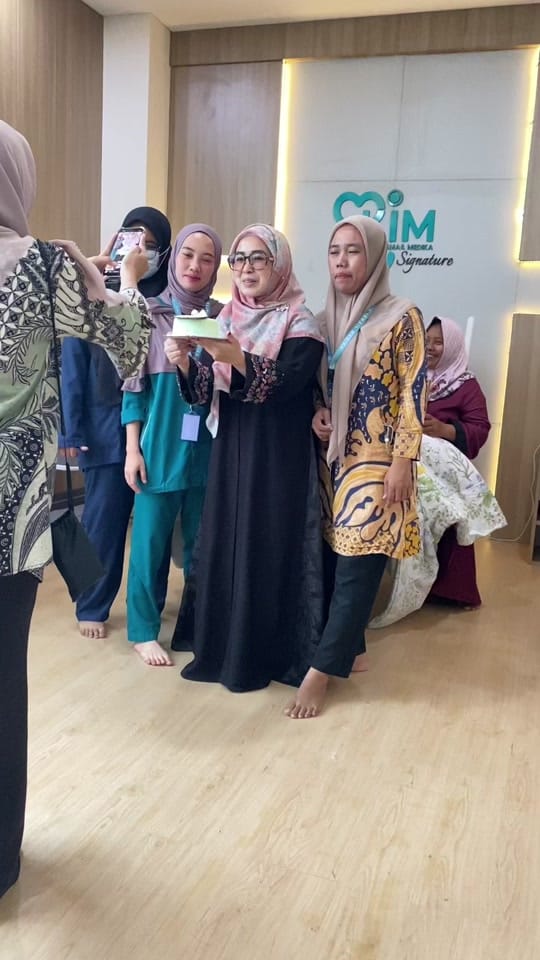 Post 7 by Laily&Agung on TikTok (video)