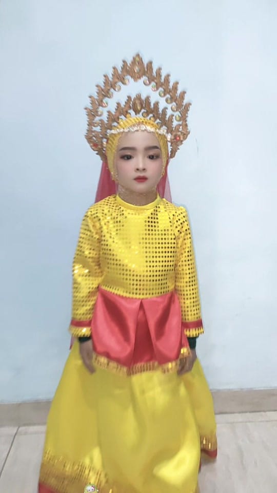 Post 1 by Fatimah Wedding on TikTok (video)