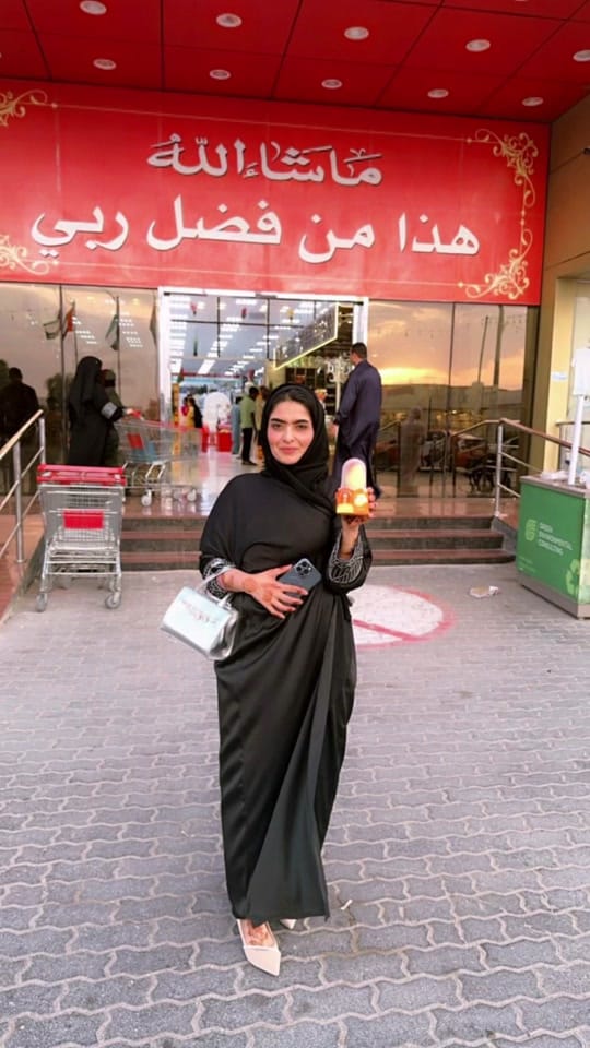 Post 9 by noora_uaqblogger on TikTok (video)