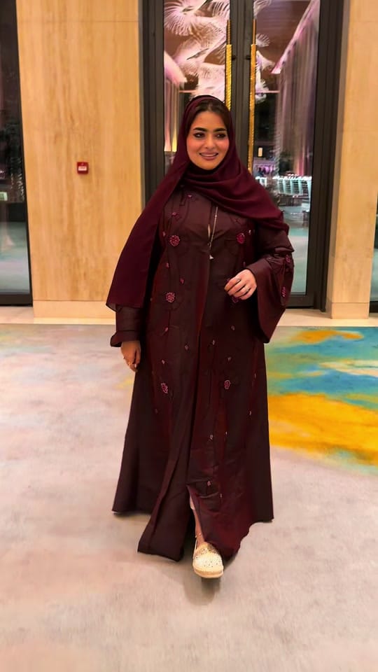 Post 7 by noora_uaqblogger on TikTok (video)