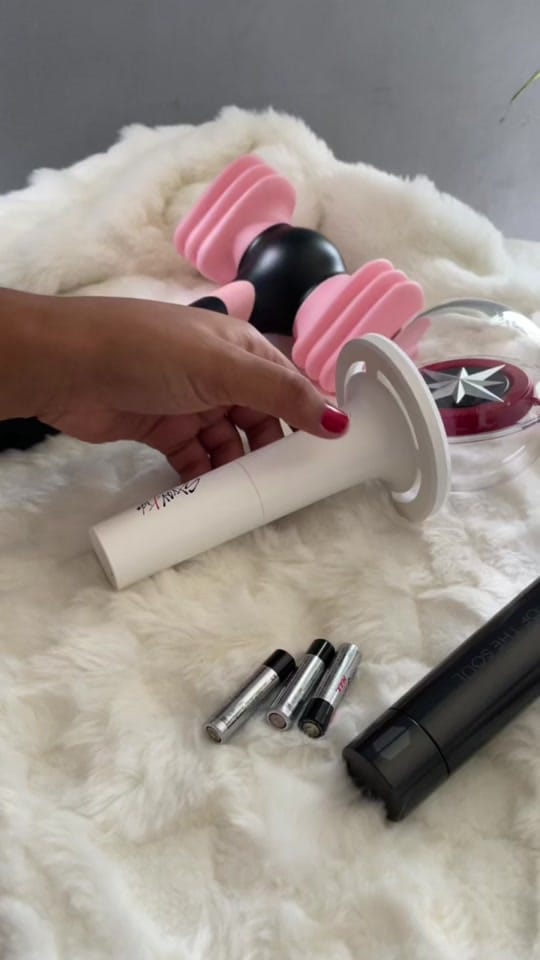 Post 10 by PURPLE SEOUL KPOPSA on TikTok (video)