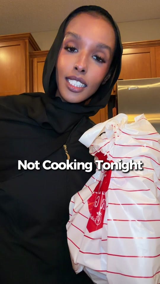 Post 1 by N A J M A  N U U R O on TikTok (video)