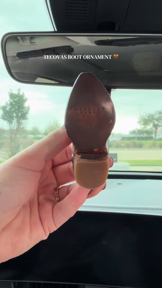 Post 7 by Samantha Sabo on TikTok (video)