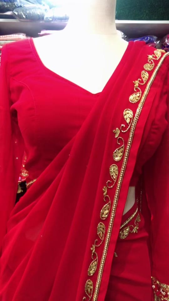Post 5 by Nangshal The Boutique on TikTok (video)
