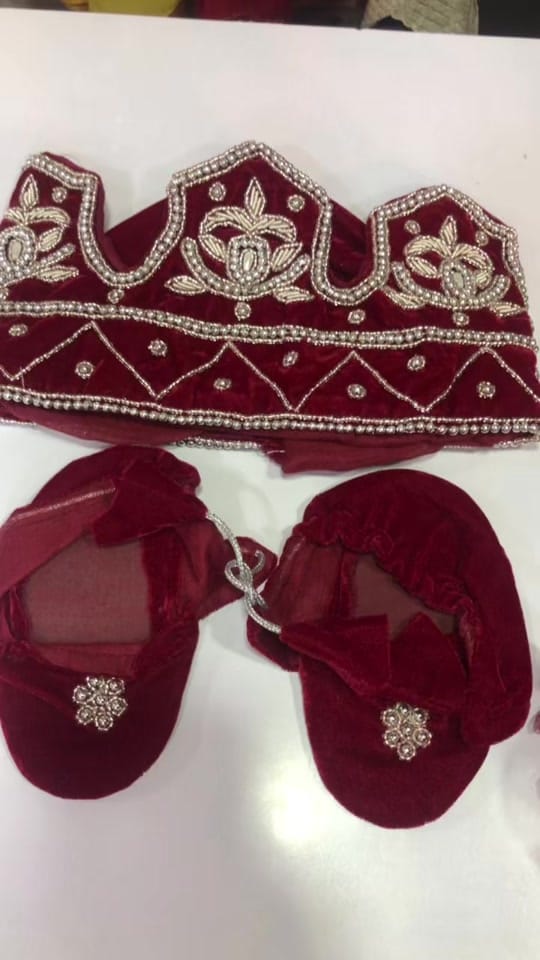 Post 3 by Nangshal The Boutique on TikTok (video)