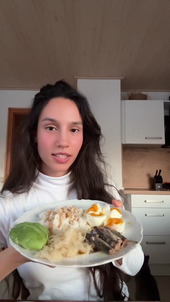 Post 8 by Esra.Elbasan on TikTok (video)