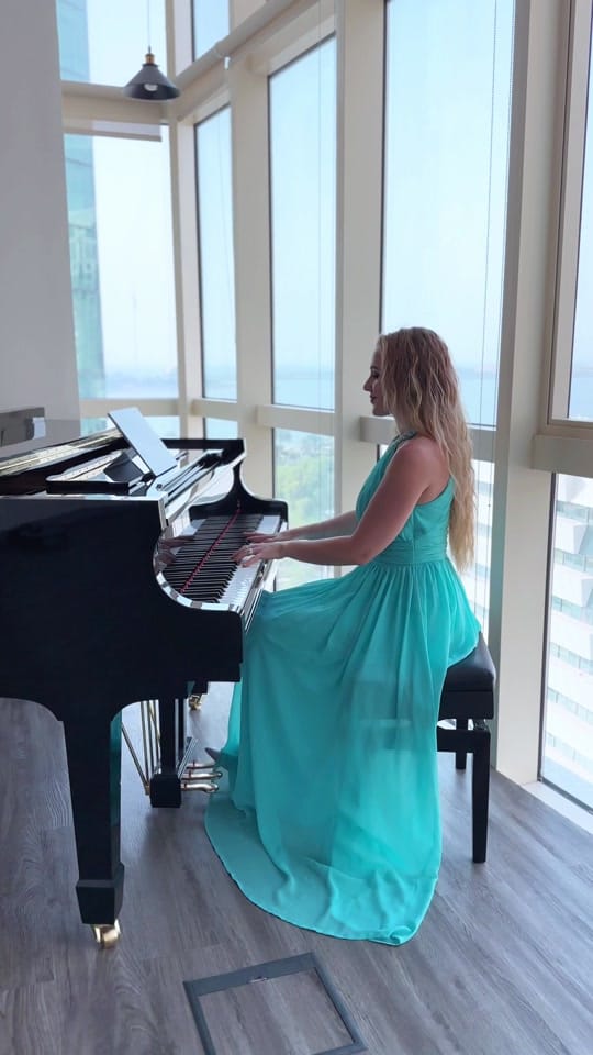 Post 4 by Pianokat on TikTok (video)