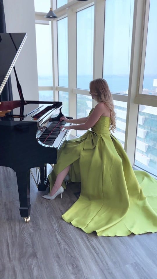 Post 7 by Pianokat on TikTok (video)