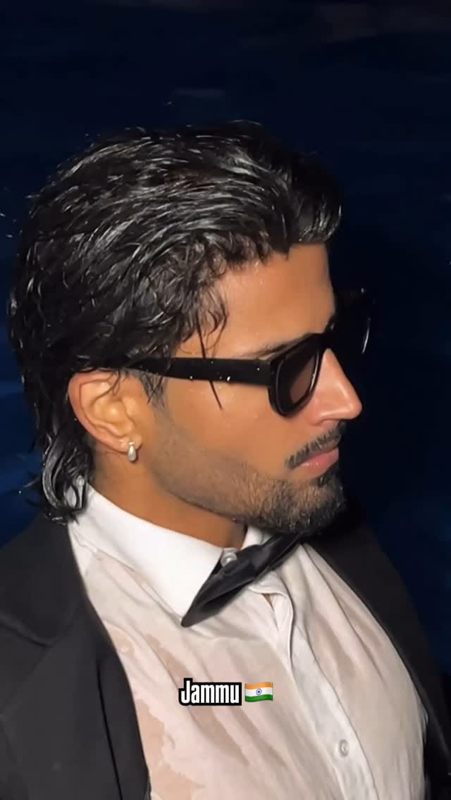 Post 10 by Dhanur Kotwal on Instagram (video)