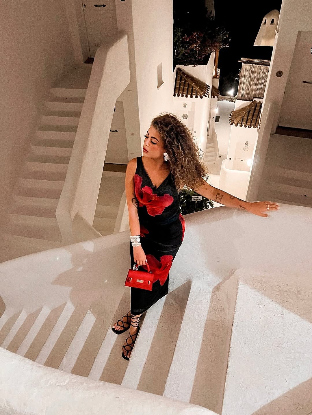 Post 9 by 𝐆𝐂 on Instagram (carousel)