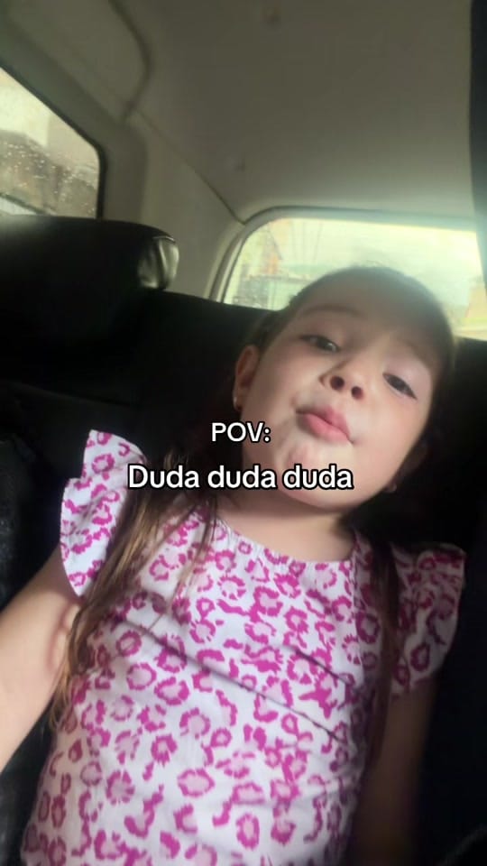 Post 2 by Lamparita on TikTok (video)