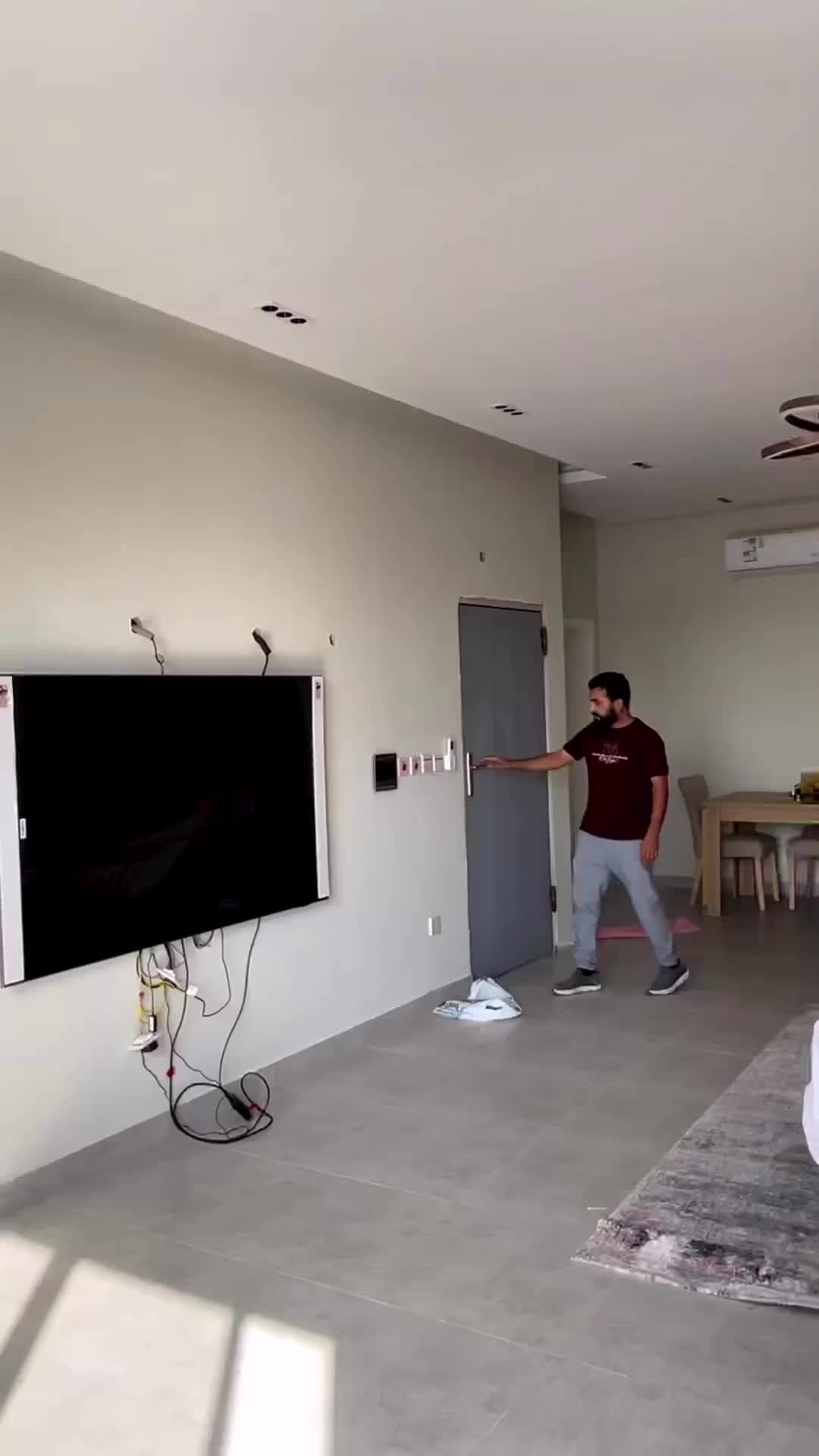Post 9 by THE ONE A E on TikTok (video)