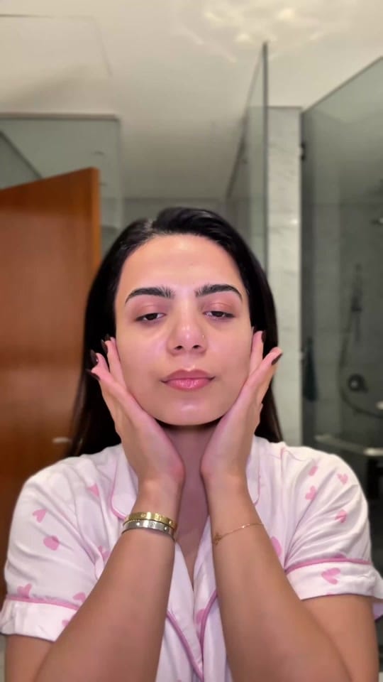 Post 6 by Umang Shandilya Dosanjh on TikTok (video)